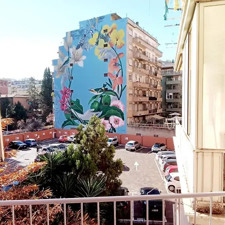 Apartment Urban Art Spacious And Modern Rome